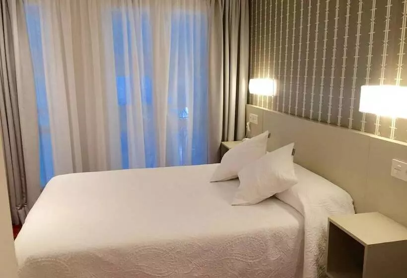 Hotel Hostal Suso