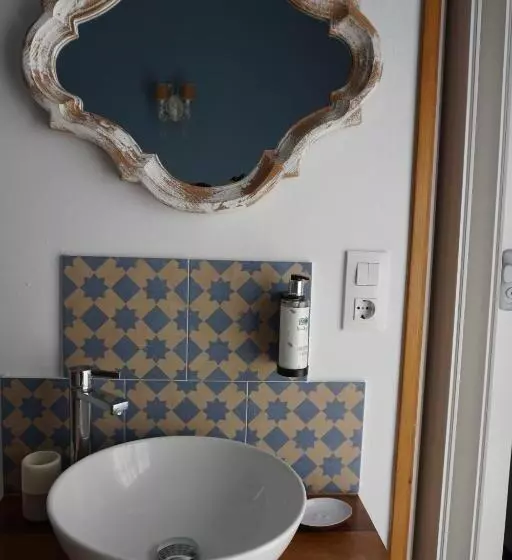 Отель Montserrat Casa Del Mar