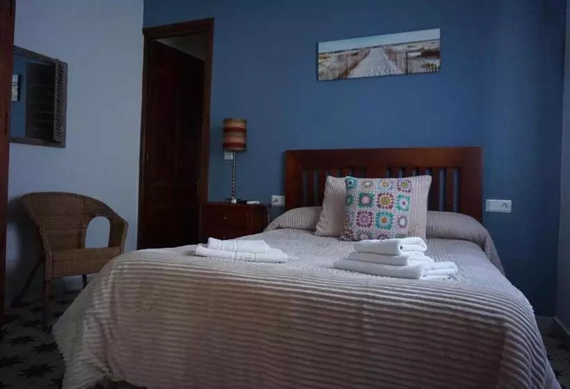 Отель Montserrat Casa Del Mar