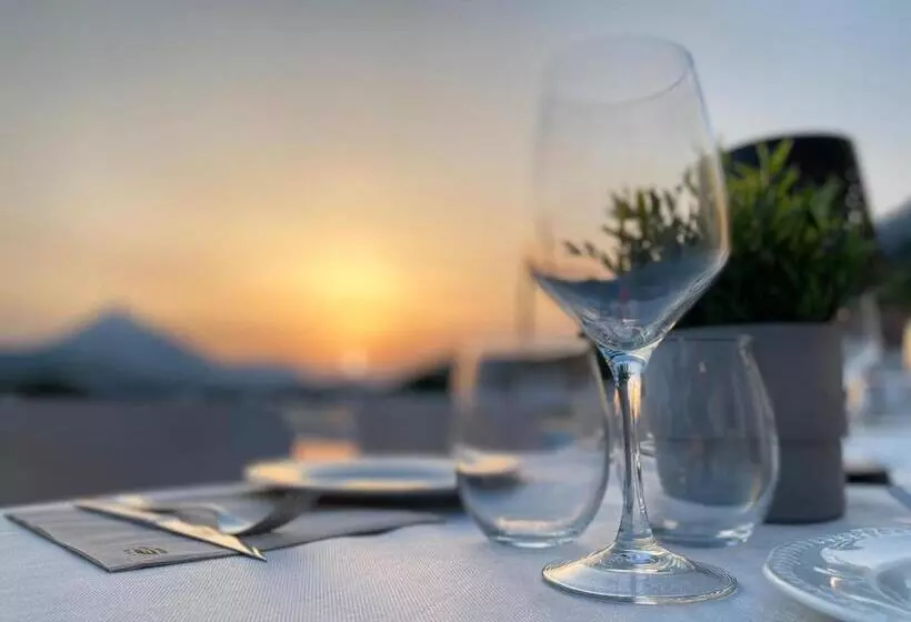 هتل Pension Uxarte