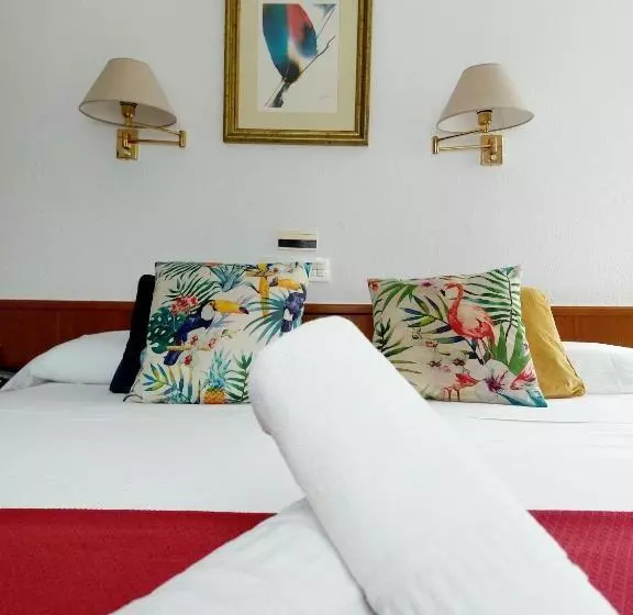 هتل Pension Uxarte