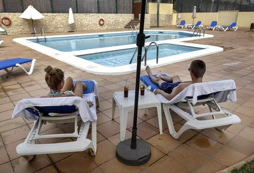 Hospedium Hotel Abril