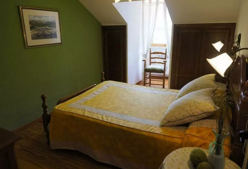 Hospedium Hostal Almanzor