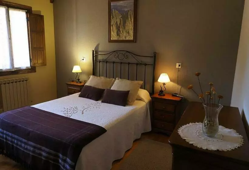 Hospedium Hostal Almanzor