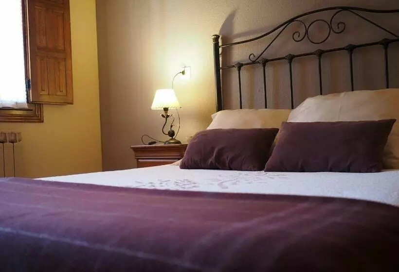 Hospedium Hostal Almanzor