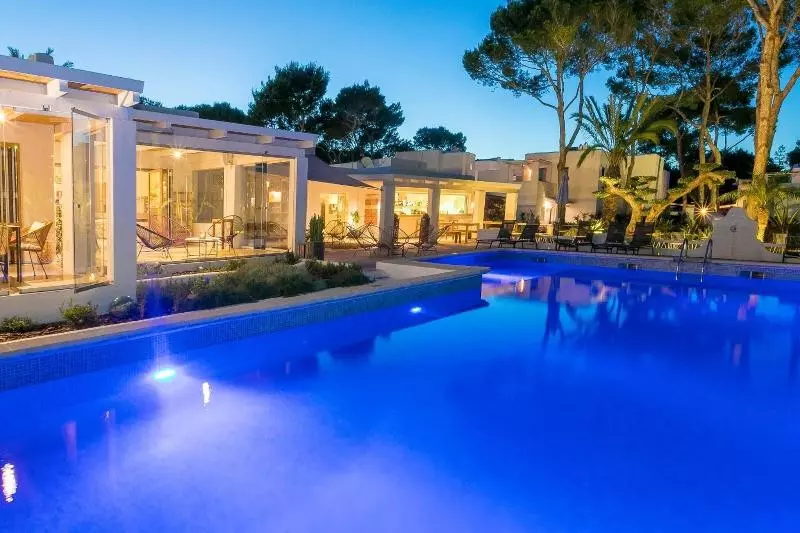 Хостел Casbah Formentera Hotel & Restaurant