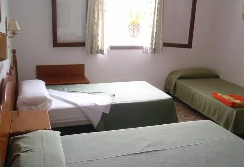Hostal La Ceiba