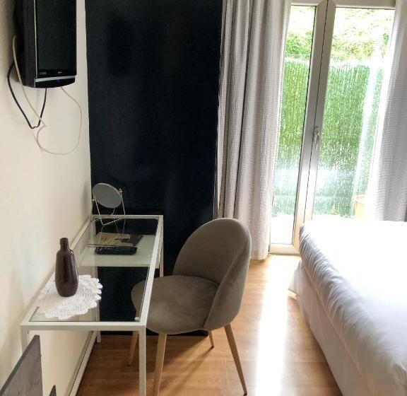 בית מלון כפרי As Hortensias