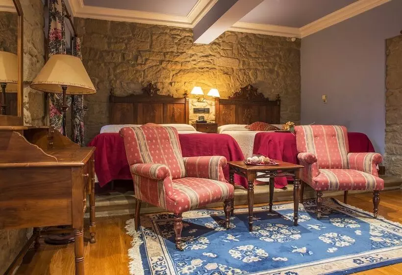 Hotel Castillo El Collado