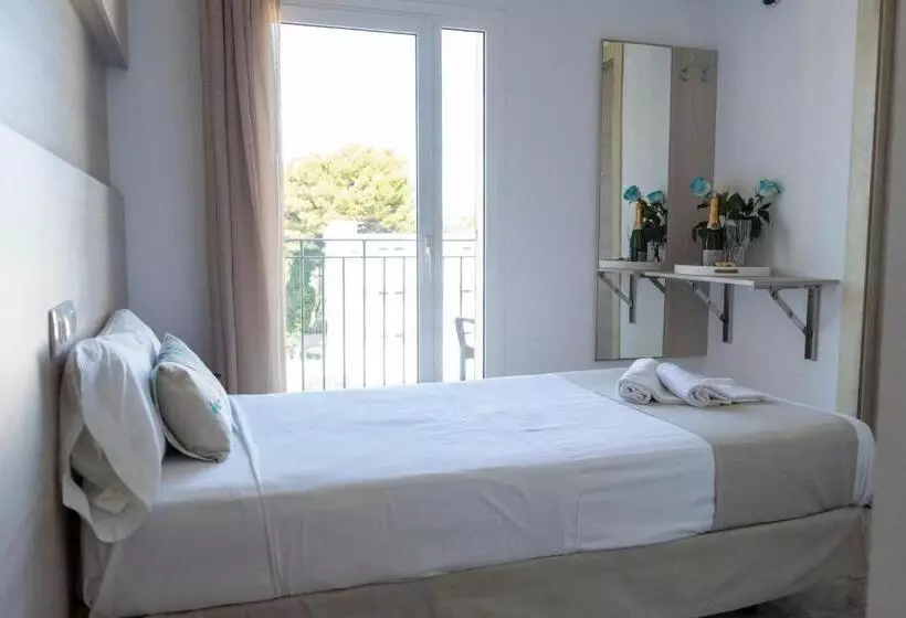 호텔 Coral Beach House & Food