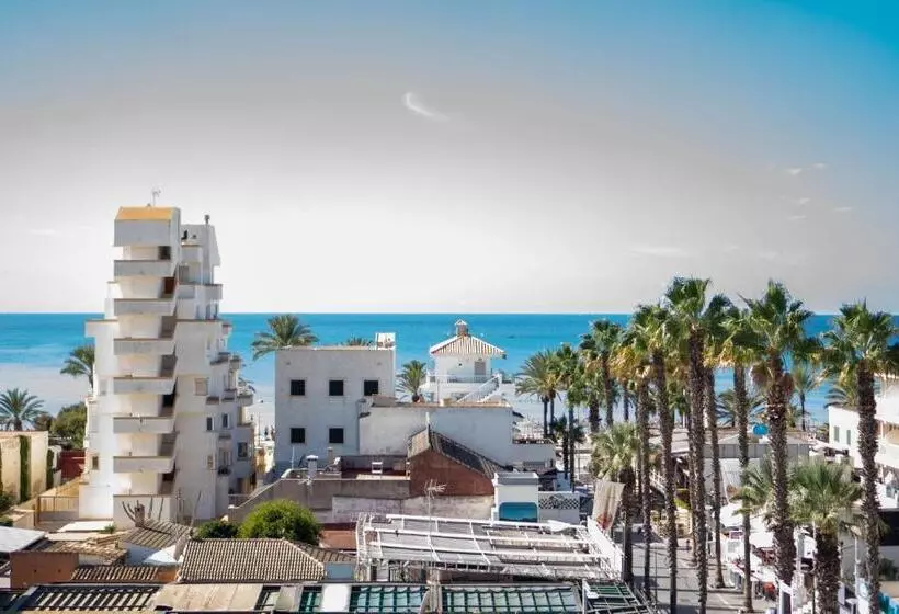 호텔 Coral Beach House & Food