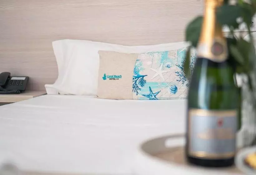 호텔 Coral Beach House & Food