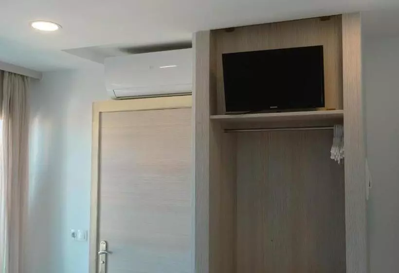 호텔 Coral Beach House & Food