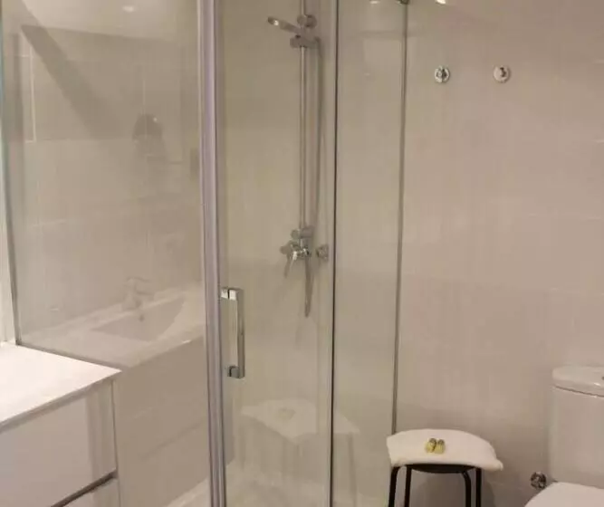 酒店 Hostal Jakiton