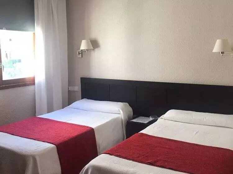 酒店 Hostal Jakiton