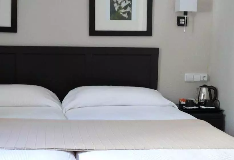 酒店 Hostal Jakiton