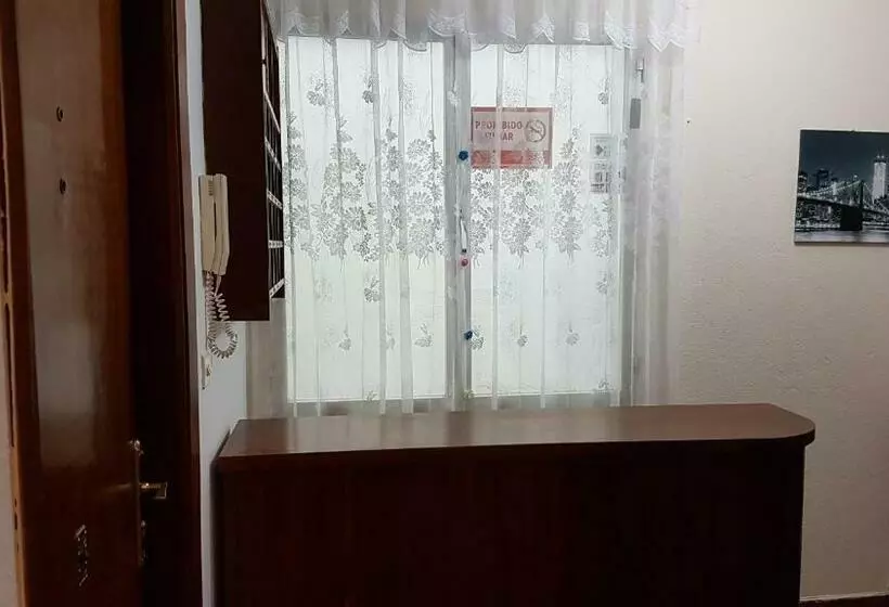 فندق Hostal Sierra