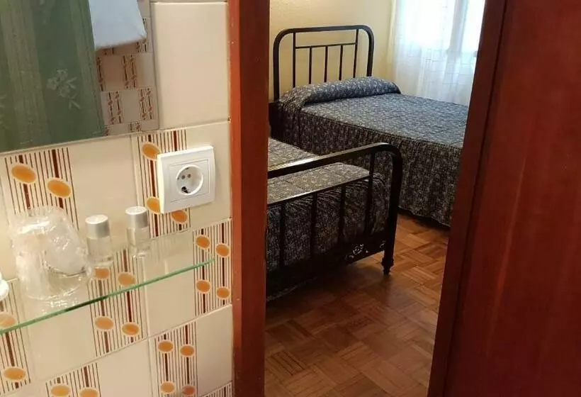 فندق Hostal Sierra