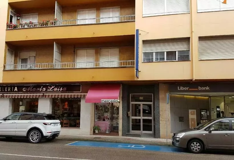 فندق Hostal Sierra