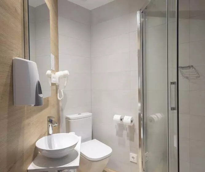 Отель Hostal Sans