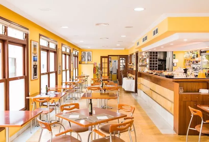 Sagitario Hostal Ciutadella