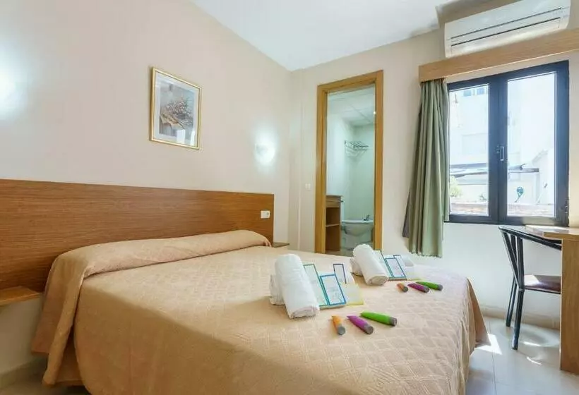 Hostal Costabella Powered By Faro Homes