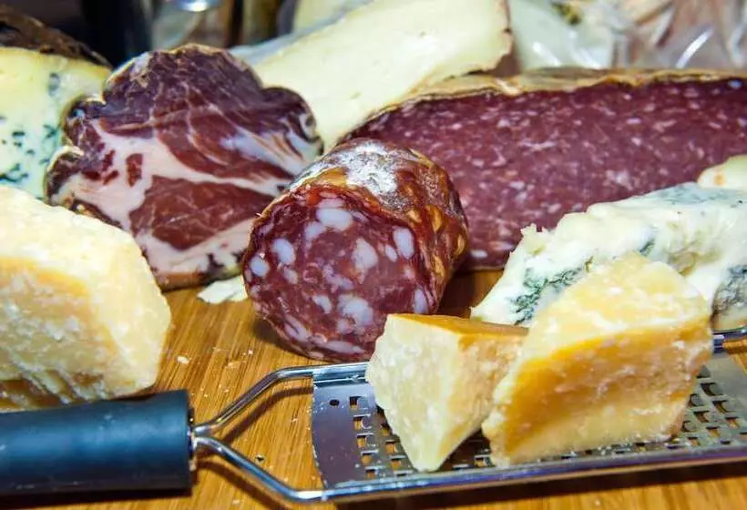 فندق فئة نجمة واحدة Miguel De Cervantes