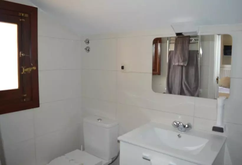 فندق فئة نجمة واحدة Miguel De Cervantes