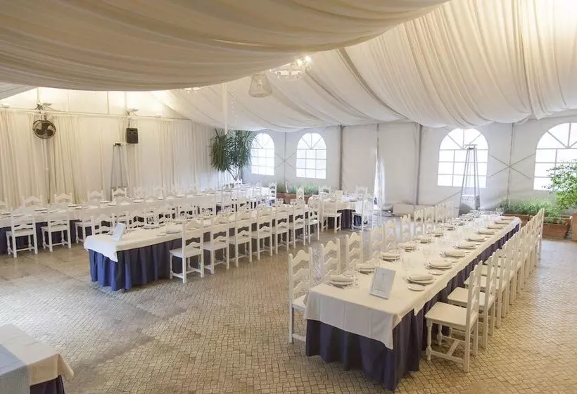 簡易ホテル Savoy