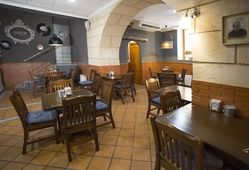 Hostelli Savoy