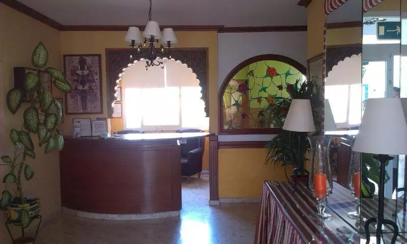 هتل Hostal Europa