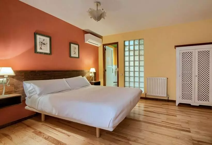 בית מלון כפרי Hostal Almadiero