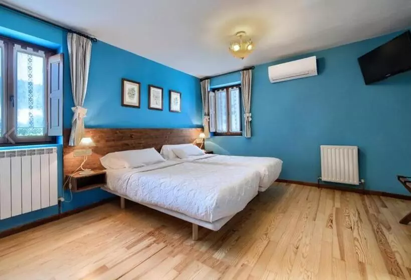 בית מלון כפרי Hostal Almadiero