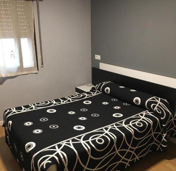 호텔 Hostal Hilton