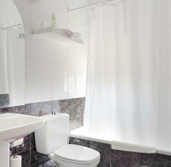 فندق Hostal Lady Ana Maria