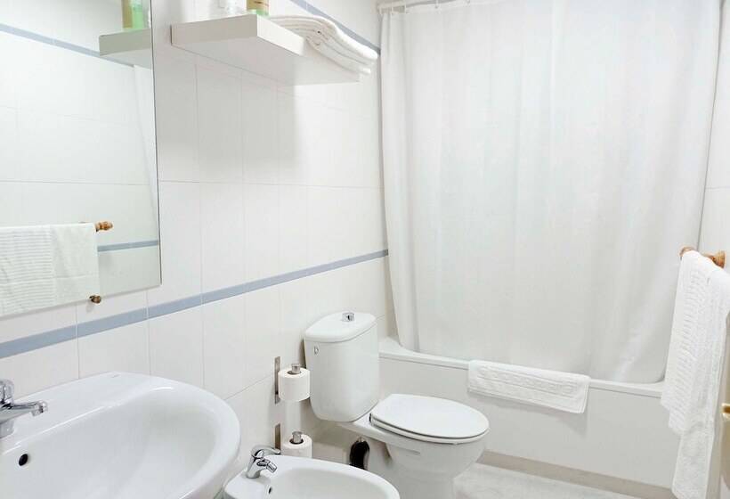 فندق Hostal Lady Ana Maria