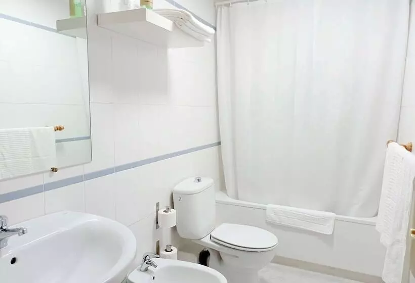 Отель Hostal Lady Ana Maria