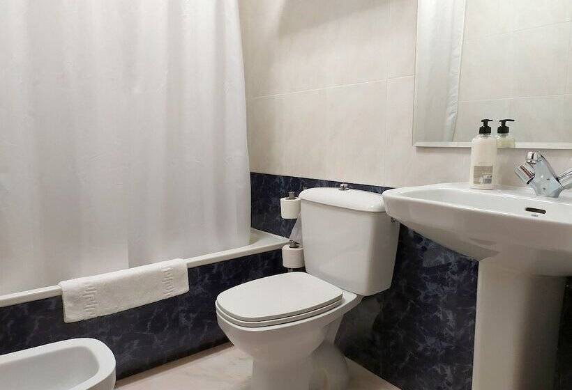 فندق Hostal Lady Ana Maria