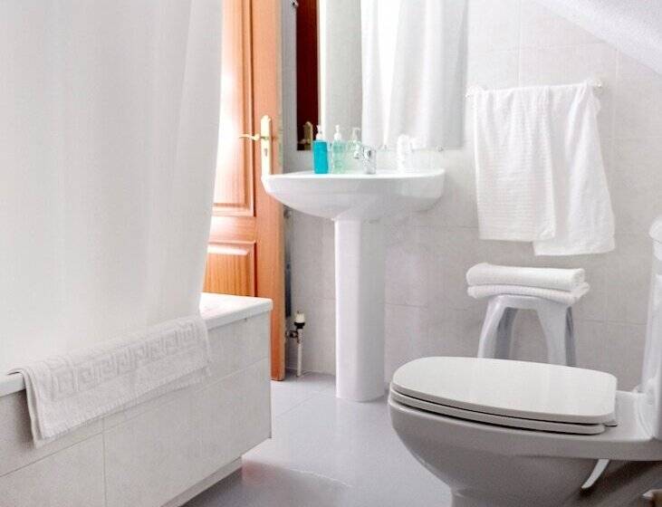 فندق Hostal Lady Ana Maria