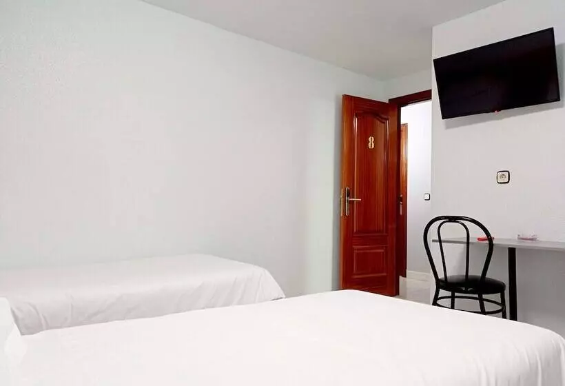 Отель Hostal Lady Ana Maria