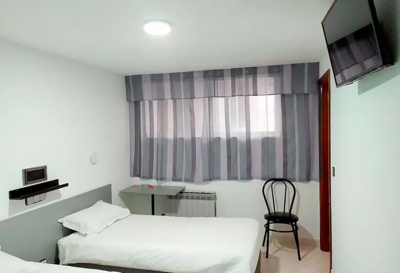 Отель Hostal Lady Ana Maria