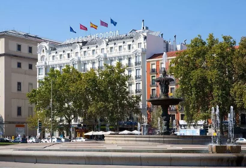 هتل Mediodia