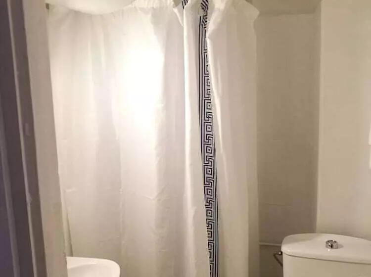 Отель Hostal Virgen Del Rocio Ii