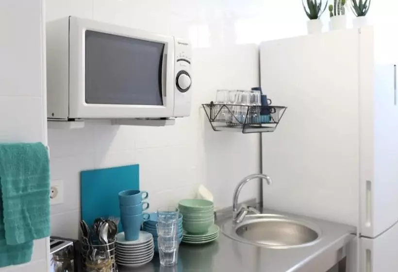 ペンション Hostal Residencia Cardona