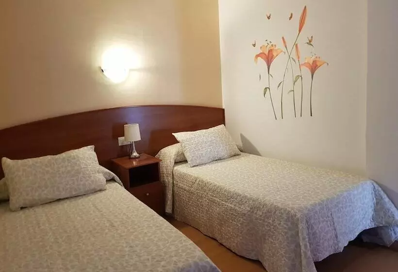 Hostal Mary Only Adults 21 And Up