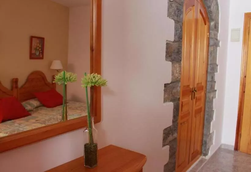 Отель Hostal Casa Vispe