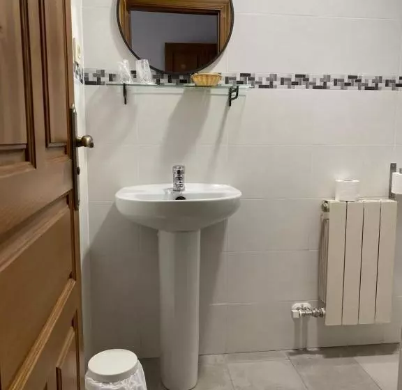 Отель Hostal Casa Vispe