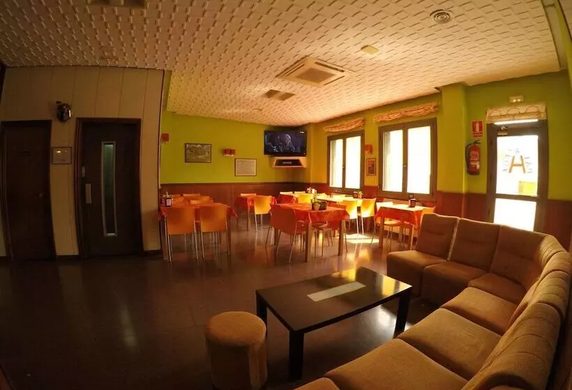 호텔 Hostal Palafox