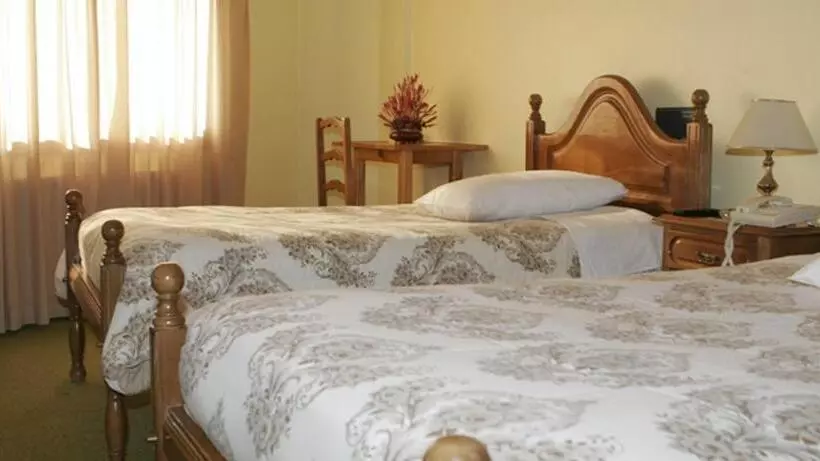 בית מלון כפרי Xallas