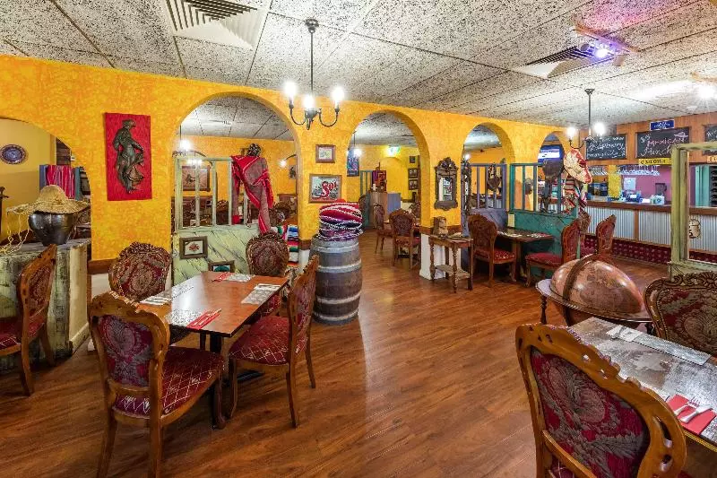 فندق Adelaide Granada Motor Inn